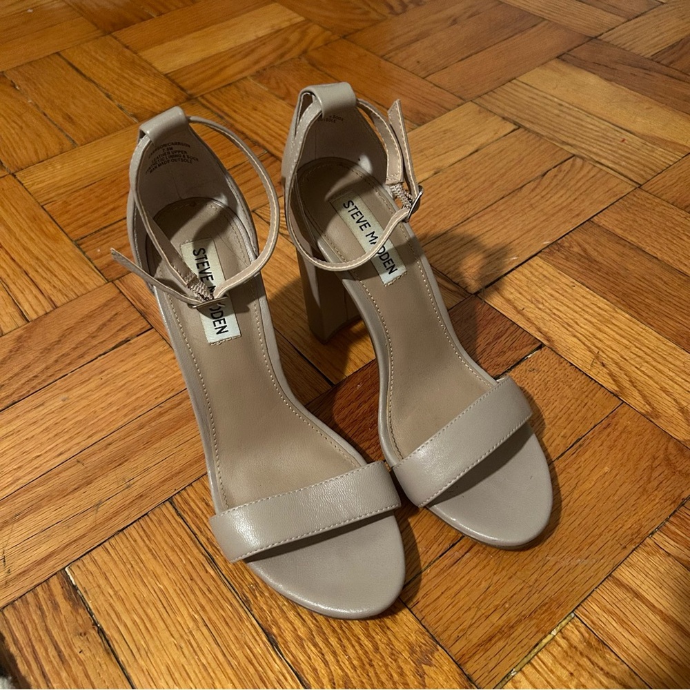 Steve Madden Carrson heel sandal